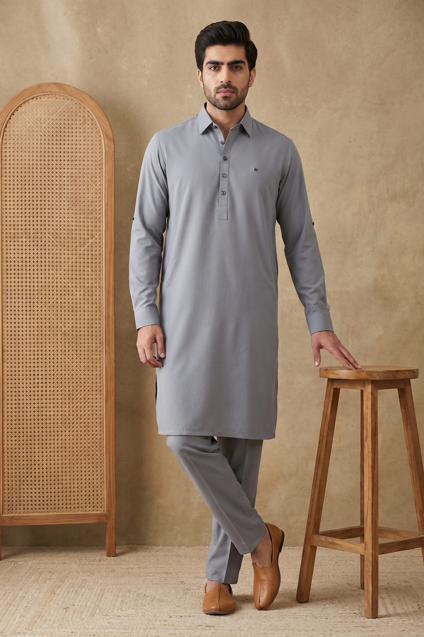 Grey Bom Mario Pathani Set