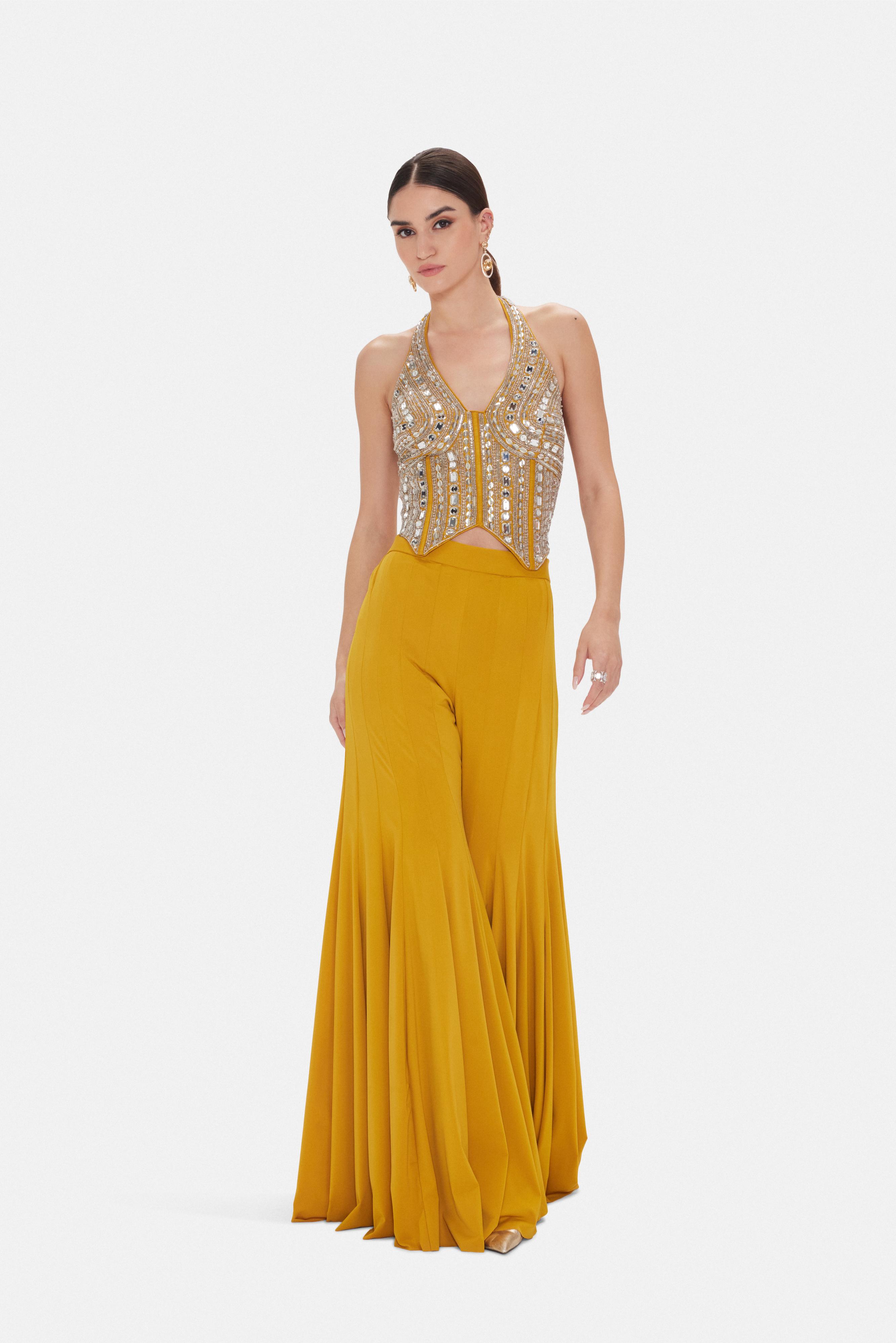 The Modern Ochre Flare Set