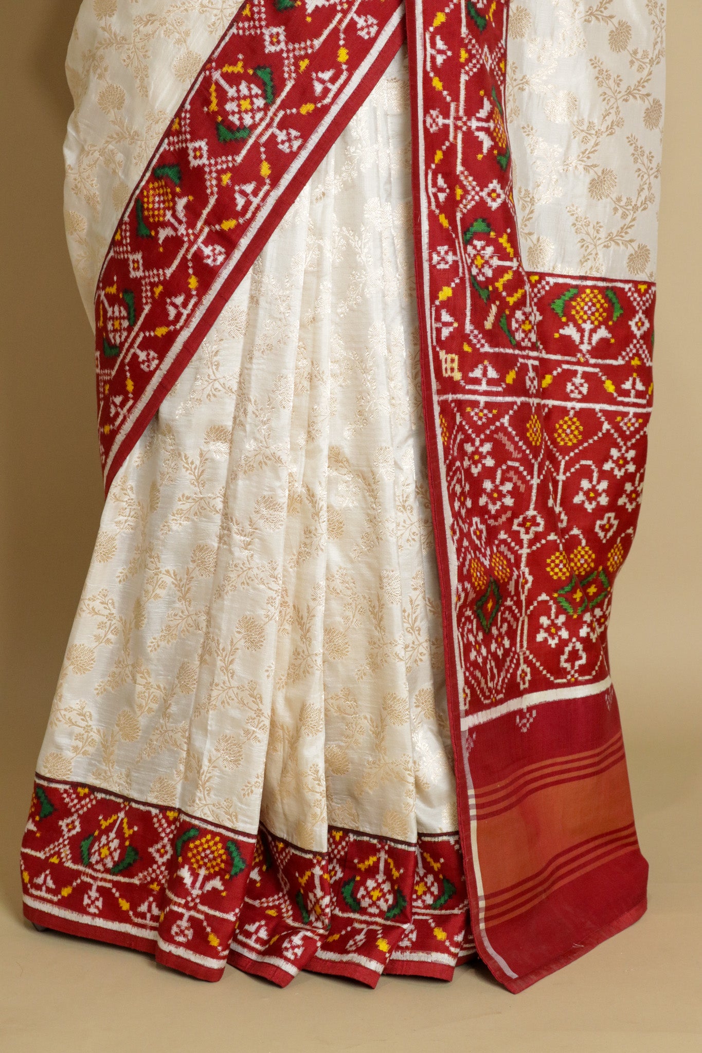 Off-White Banarasi Silk Saree with Patola Contrast Border & Pallu