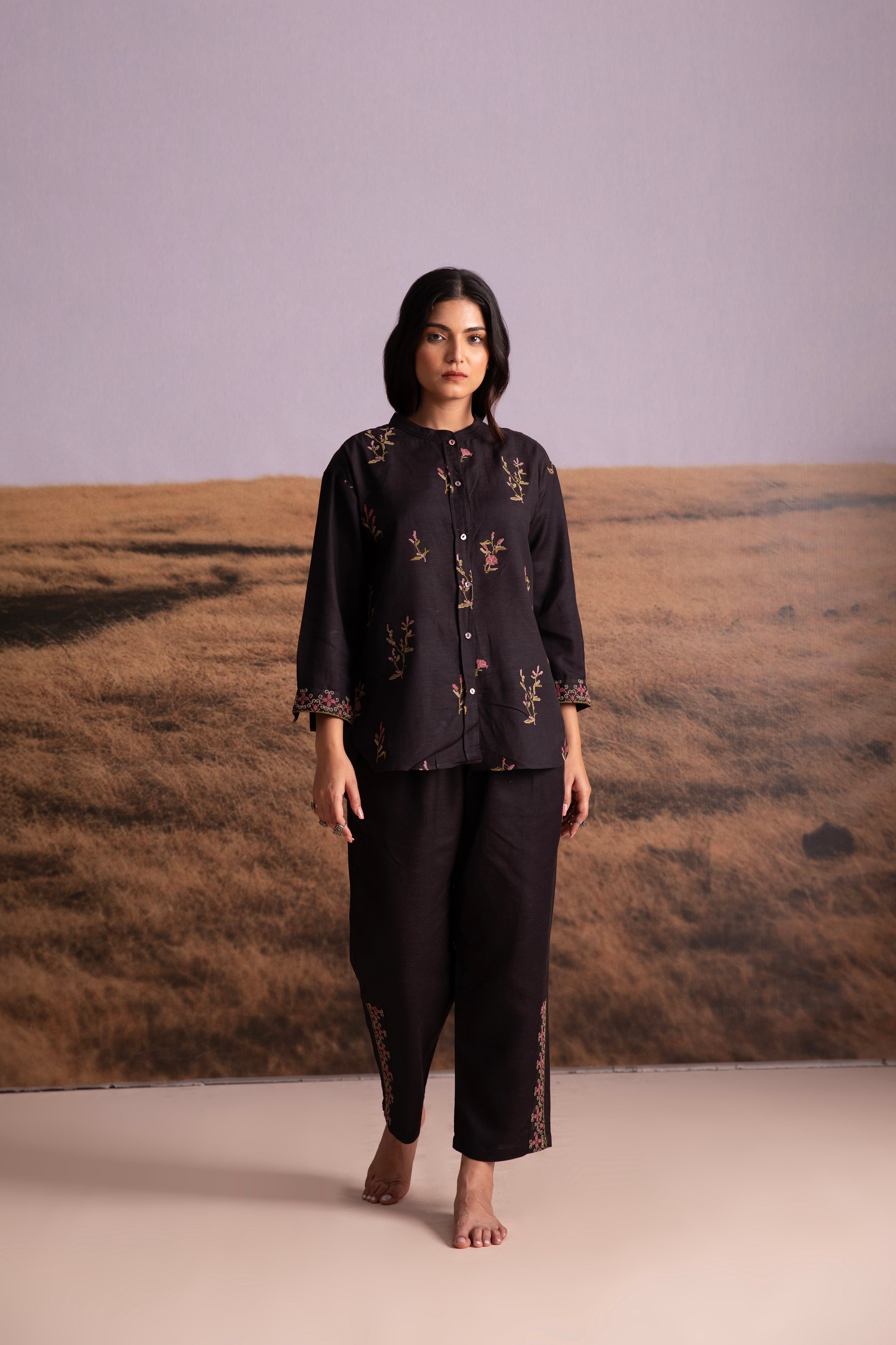 Cross-Stitch Linen Co-ord Set-Black - Mokshaa
