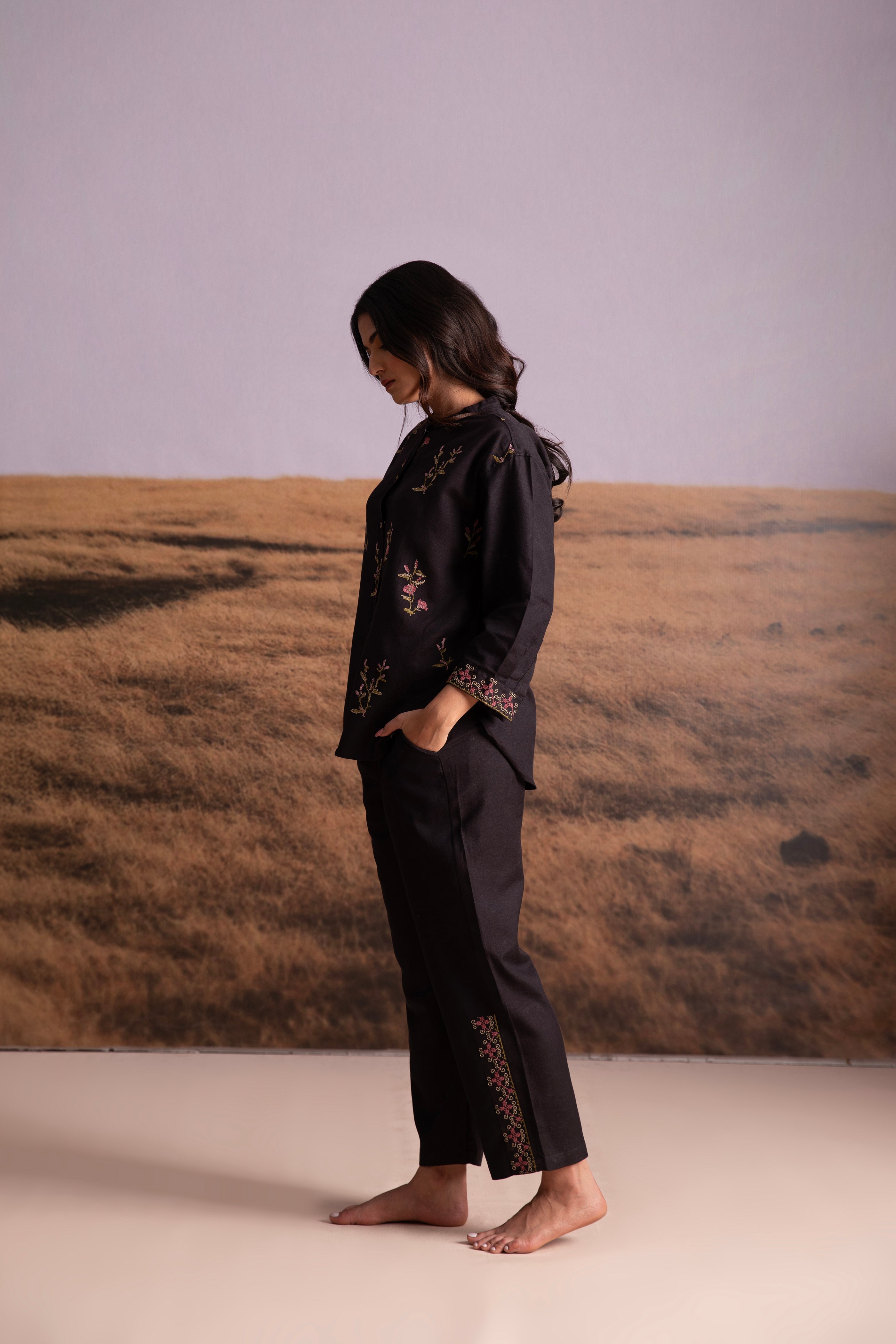 Cross-Stitch Linen Co-ord Set-Black - Mokshaa