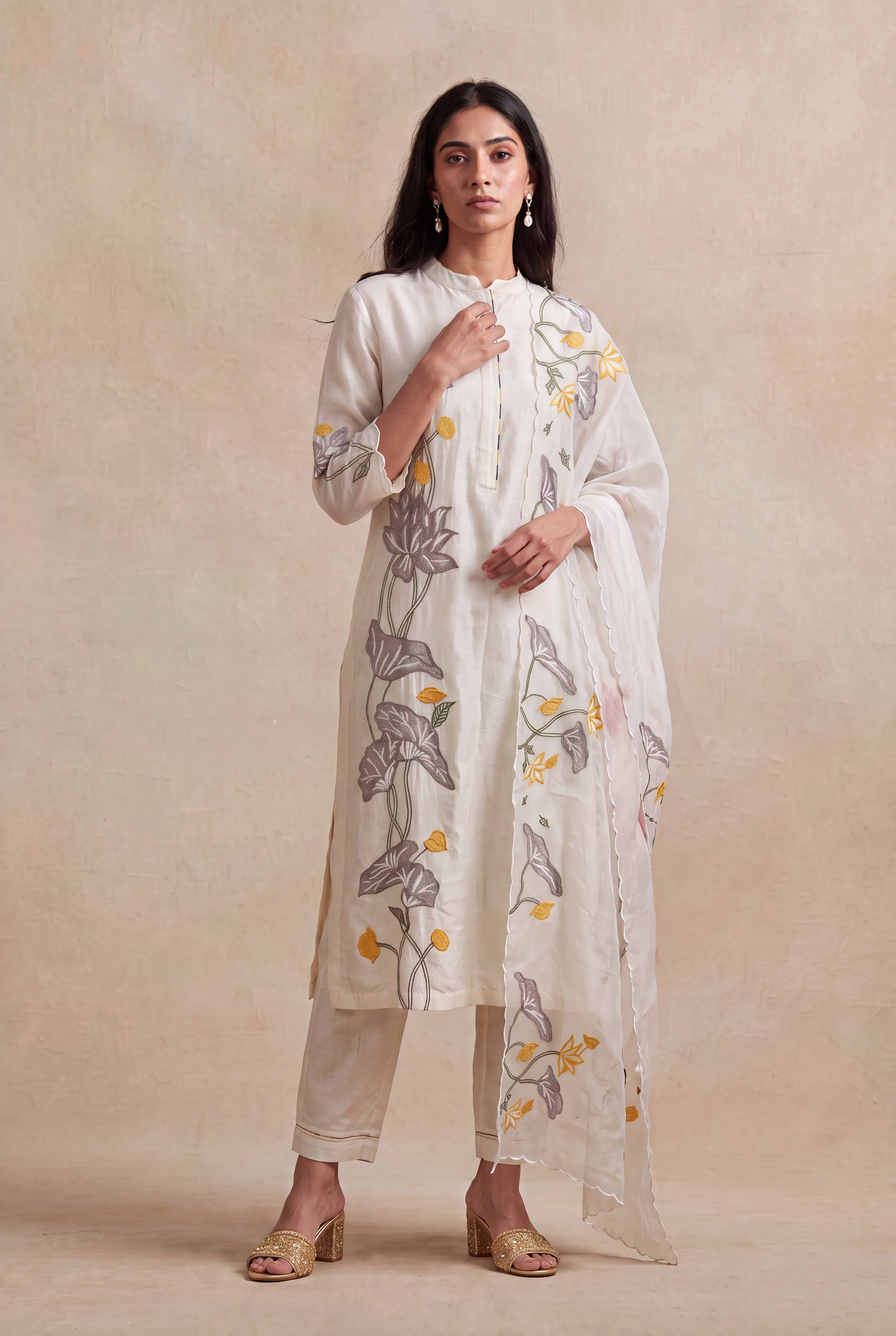 Off-White Chanderi Cotton Salwar Set with Floral Embroidery