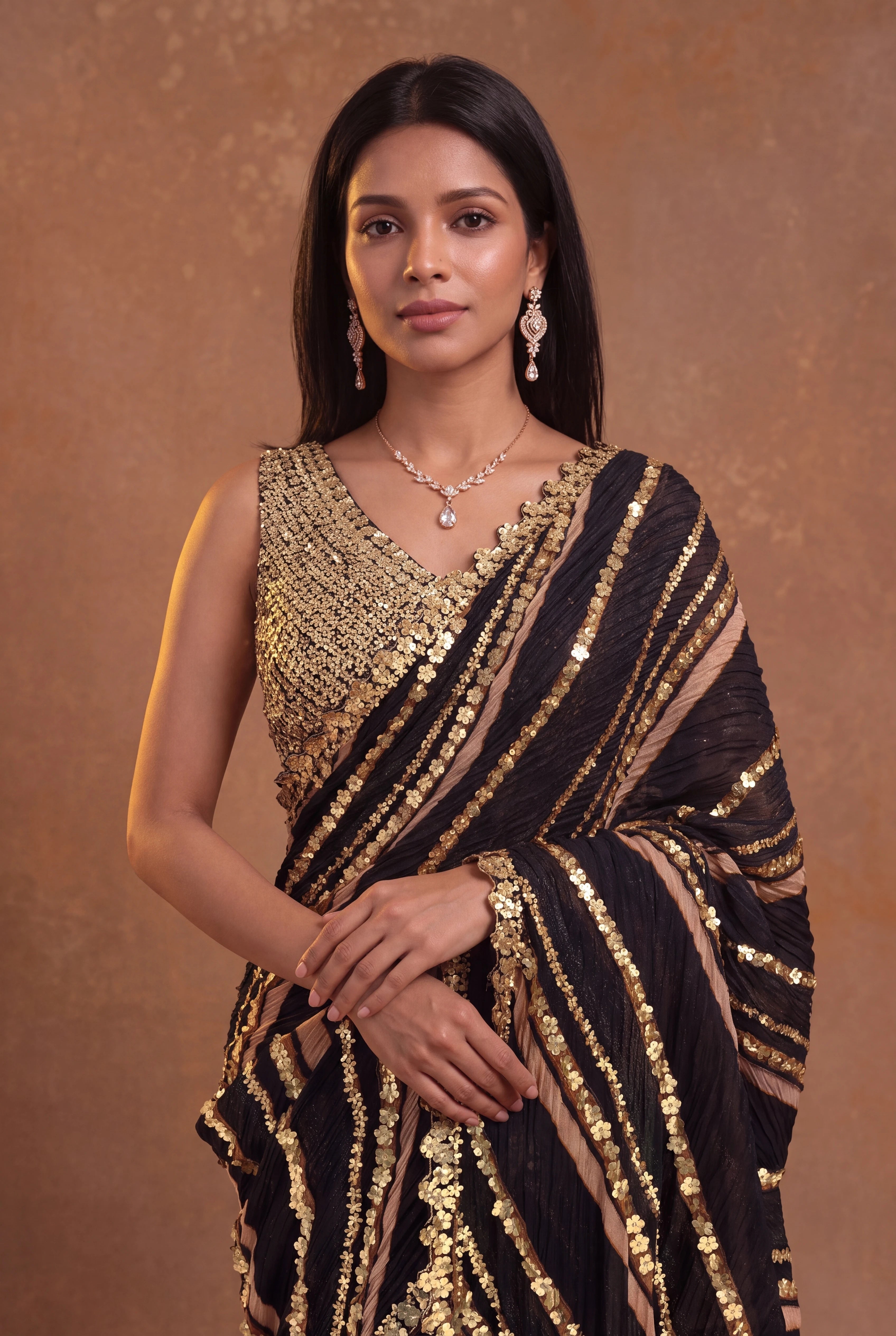 Black Crush Crepe Saree
