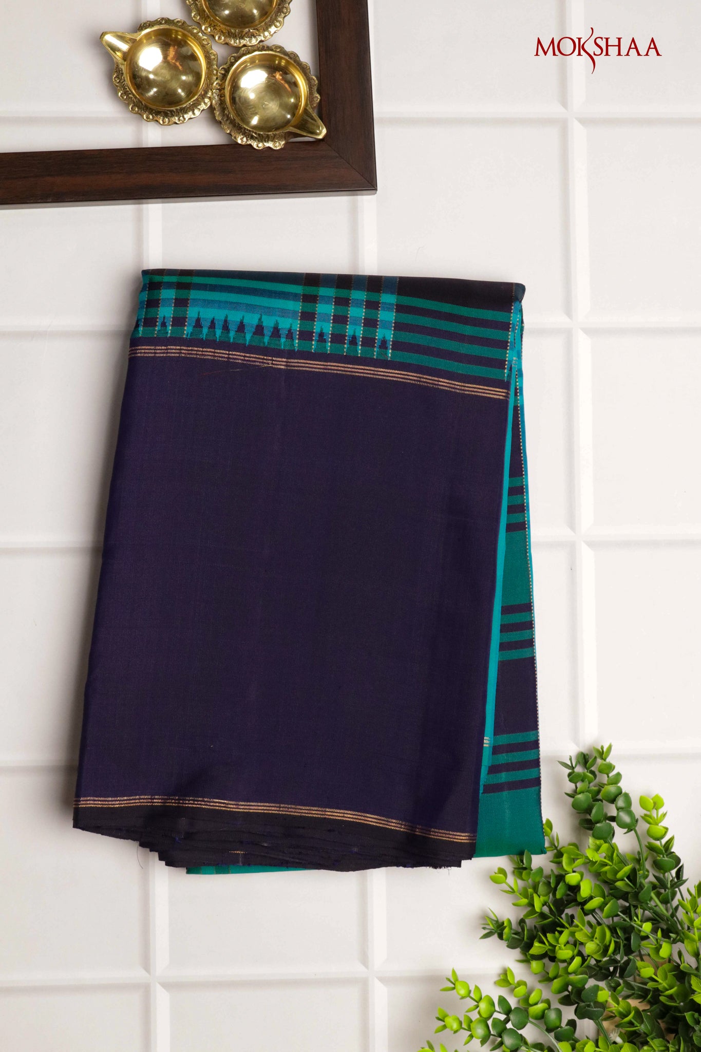 Turquoise Blue Kanchivaram Silk Saree with Contrast Border