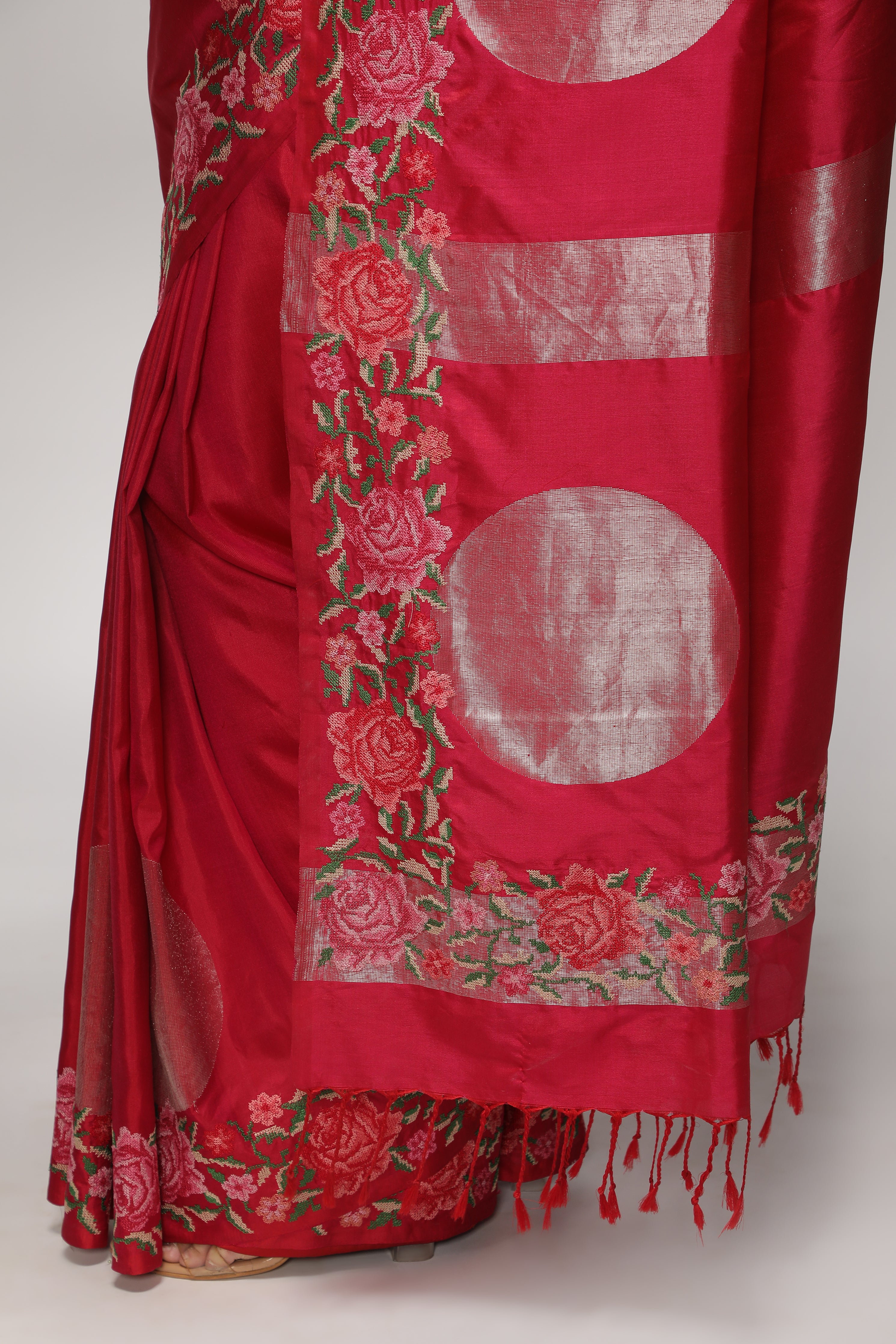 Coral Pink Soft Silk Saree with Zari Circle Weave & Embroidered Border